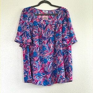 Vibrant floral, flowy cut blouse, size 1X